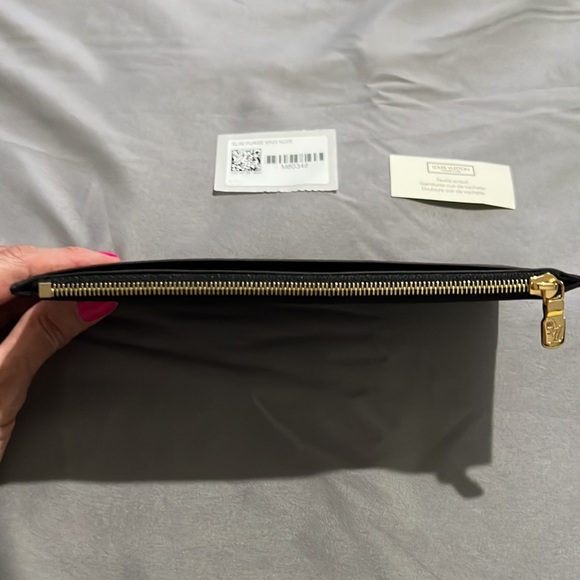 Louis Vuitton “Authentic”
Slim Purse Wallet Monogram Canvas Brown - Picture 5 of 14